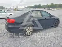 2012 Volkswagen Jetta photo