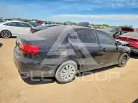 2012 Volkswagen Jetta photo
