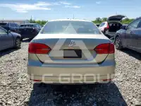 2012 Volkswagen Jetta photo