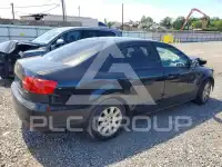 2012 Volkswagen Jetta photo