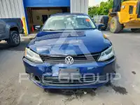 2012 Volkswagen Jetta photo