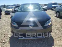 2012 Volkswagen Jetta photo