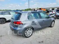 2012 Volkswagen GOLF photo
