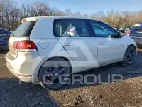 2012 Volkswagen GOLF photo