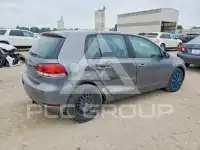 2012 Volkswagen GOLF photo
