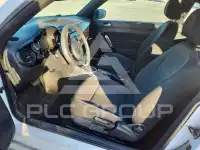 2012 Volkswagen BEETLE photo