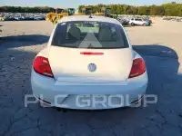 2012 Volkswagen BEETLE photo