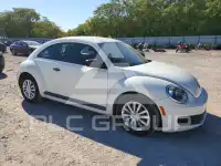 2012 Volkswagen BEETLE фото