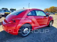 2012 Volkswagen BEETLE фото