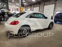 2012 Volkswagen BEETLE photo