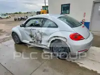 2012 Volkswagen BEETLE photo