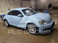 2012 Volkswagen BEETLE фото