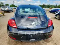 2012 Volkswagen BEETLE photo