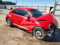 2012 Volkswagen BEETLE photo