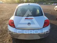 2012 Volkswagen BEETLE photo