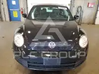 2012 Volkswagen BEETLE photo