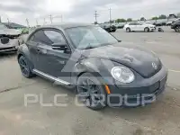 2012 Volkswagen BEETLE photo