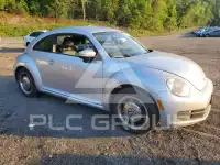 2012 Volkswagen BEETLE photo