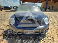 2012 Volkswagen BEETLE photo