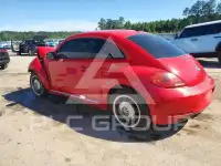 2012 Volkswagen BEETLE photo