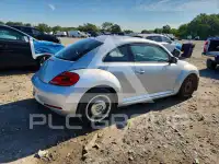 2012 Volkswagen BEETLE фото