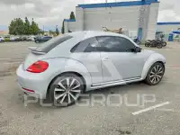 2012 Volkswagen BEETLE photo