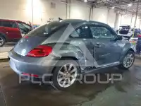 2012 Volkswagen BEETLE photo