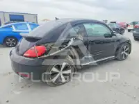 2012 Volkswagen BEETLE photo