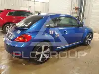 2012 Volkswagen BEETLE photo