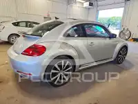 2012 Volkswagen BEETLE photo