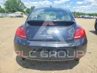2012 Volkswagen BEETLE photo