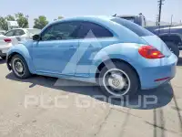 2012 Volkswagen BEETLE фото