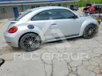 2012 Volkswagen BEETLE фото