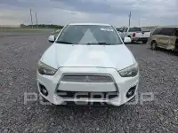 2013 Mitsubishi OUTLANDER photo
