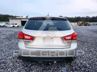 2013 Mitsubishi OUTLANDER photo