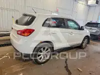 2013 Mitsubishi OUTLANDER фото