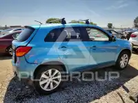 2013 Mitsubishi OUTLANDER фото