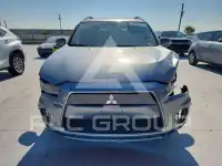 2013 Mitsubishi OUTLANDER фото