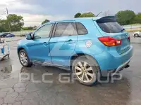 2013 Mitsubishi OUTLANDER photo
