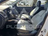 2013 Mitsubishi OUTLANDER photo