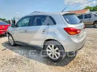 2013 Mitsubishi OUTLANDER фото