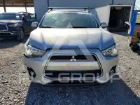 2013 Mitsubishi OUTLANDER фото