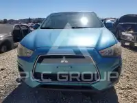 2013 Mitsubishi OUTLANDER фото