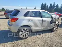 2013 Mitsubishi OUTLANDER фото