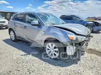 2013 Mitsubishi OUTLANDER фото
