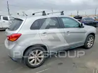 2013 Mitsubishi OUTLANDER фото