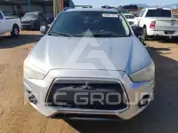 2013 Mitsubishi OUTLANDER фото