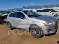 2013 Mitsubishi OUTLANDER фото