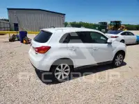 2013 Mitsubishi OUTLANDER фото