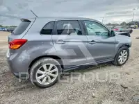 2013 Mitsubishi OUTLANDER photo